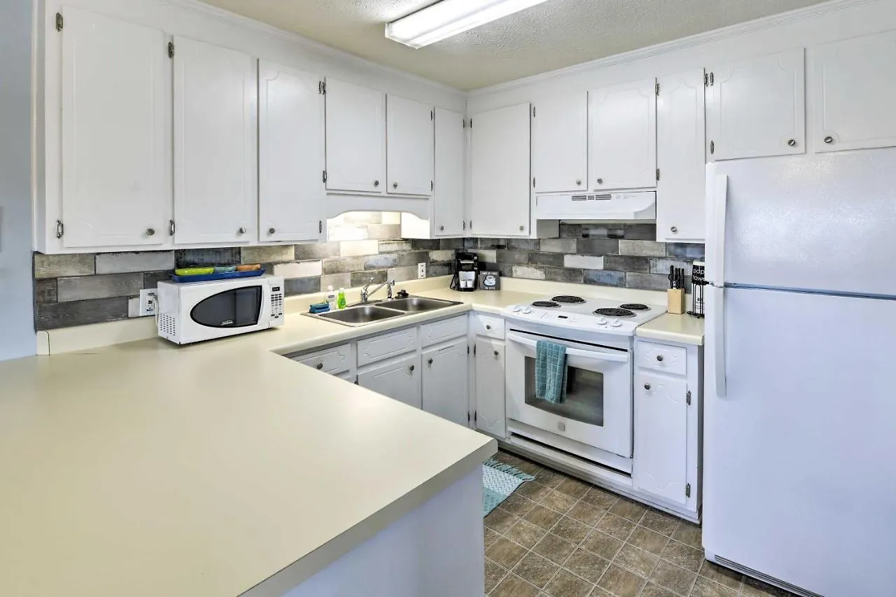 Pcb Resort Condo With Private Balcony And 3 Pools! Panama City Beach 0*,  United States